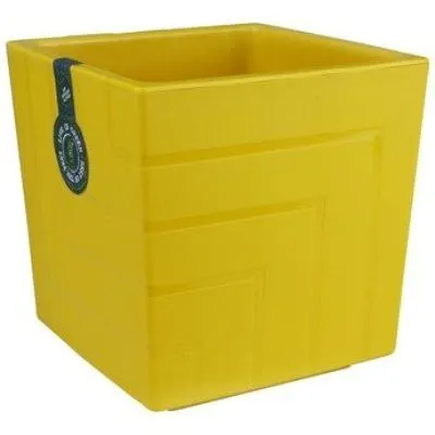 Кашпо пластиковое Квадро, медовое, 16х16см, 3,3л; Россия фото в интернет-магазине Флоранж