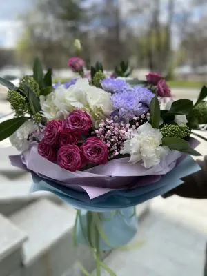 Счастливый миг , состав , цвет букета , подходит 