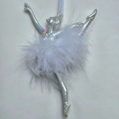 Украшение подвесное Балерина (пластик), 14,8x9,3см, белый фото в интернет-магазине Флоранж