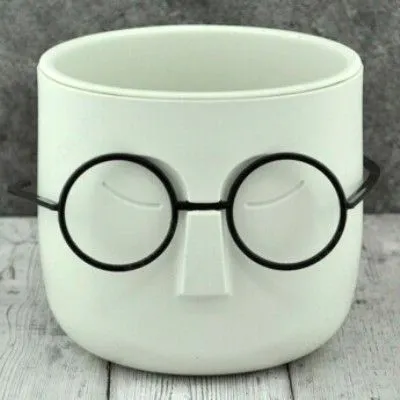 Горшок пластиковый Стив, белый, 10х10,5см; Россия фото в интернет-магазине Флоранж