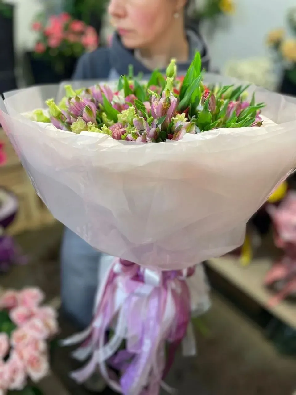 Альстромерия букет.jpg