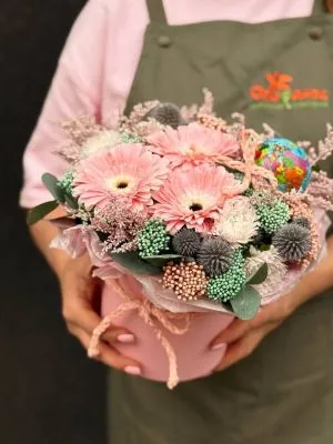 Букет Мир вокруг фото в интернет-магазине Флоранж