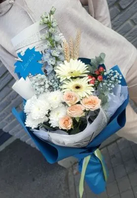 Букет учителю №67 фото в интернет-магазине Флоранж