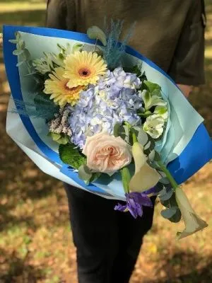 Авторский букет №19 фото в интернет-магазине Флоранж