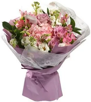 Букет От души , состав Эустома Альстромерия Гортензия Роза, цвет букета Сиреневый, подходит Девушке Маме