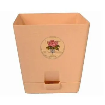 Кашпо пластиковое Квадрат, бежевое, 17х14см, 3л; Россия