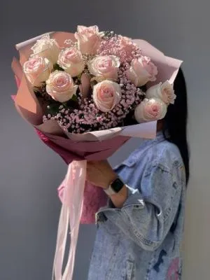 Букет из 11 розовых роз   в интернет-магазине Флоранж