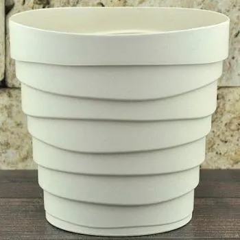 Горшок пластиковое Бархан, крем, 0,9л; Россия