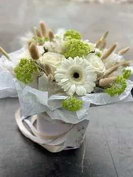 Букет Энни , состав Гербера Роза, цвет букета Белый, подходит Девушке