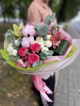 Букет Хлопок , состав Хлопок Аспидистра Гербера Альстромерия Роза кустовая Орхидея Хризантема кустовая, цвет букета Розовый, подходит Девушке