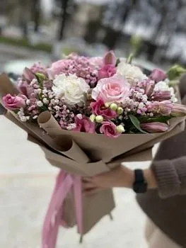 Улыбка весны , состав , цвет букета , подходит 