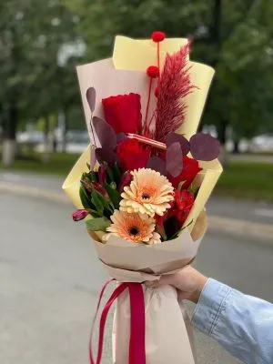 Букет Учитель года фото в интернет-магазине Флоранж