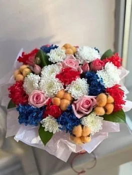 Композиция Ягодный микс , состав , цвет букета , подходит 