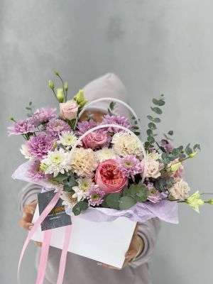 Авторский букет №36 , состав Гидрангия Гербера Гвоздика Эустома Хризантема кустовая Хризантема одноголовая, цвет букета Мультицвет, подходит Девушке Маме