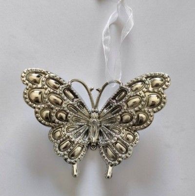Украшение подвесное Бабочка (пластик), 9х11,5см, серебряный фото в интернет-магазине Флоранж